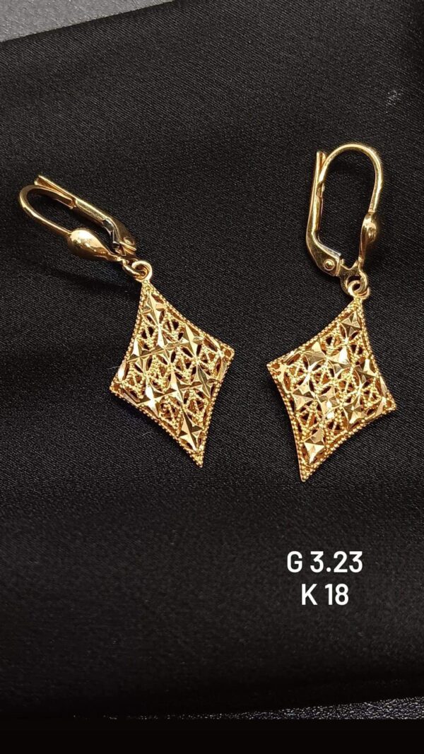 3,23g _18k_earring