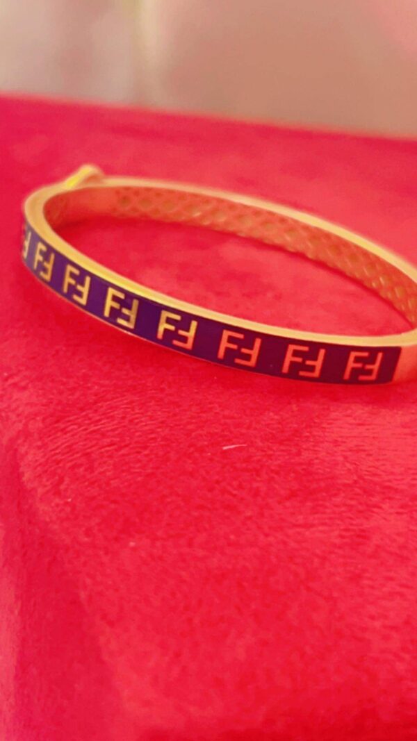 Bangles_21k_ 17,14 G