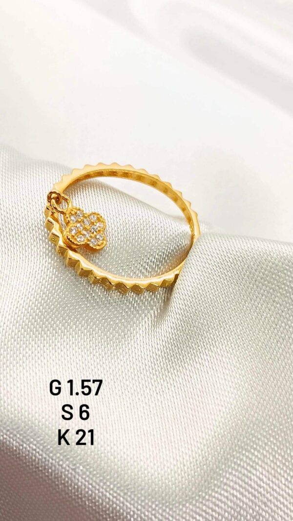 1.57g _21k_ring_van_Cleef_size 6