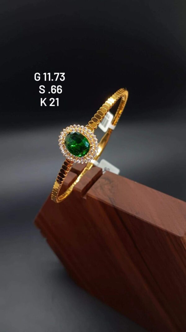 11,73g _21k_bracelet_with_stone_green