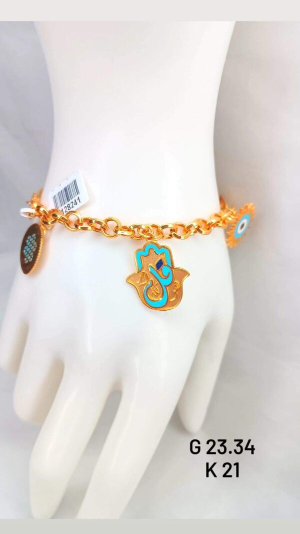 23,34g _ 21k_bracelet_with_charm