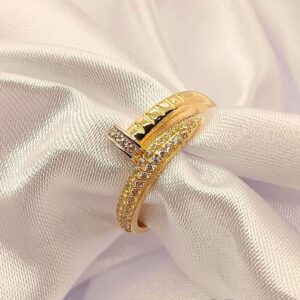 3g _18k_Cartier_ring _size 8