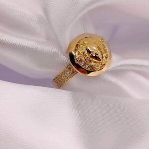 4.77g _18k_ring_Versace_size_8