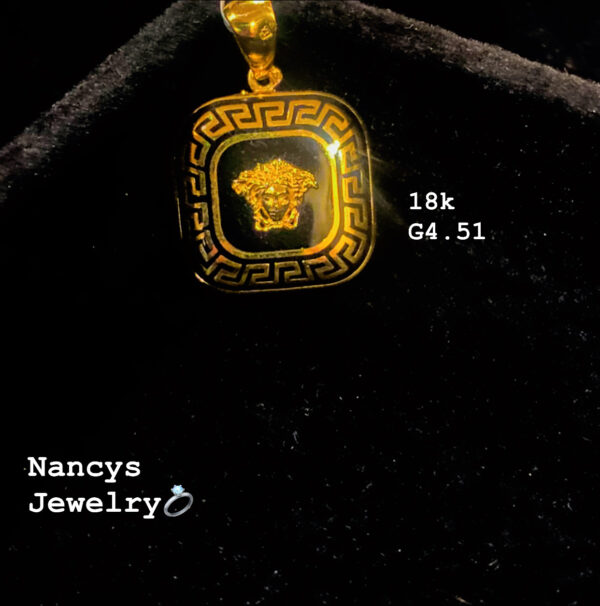 4,51g _Versace_pendant_18k