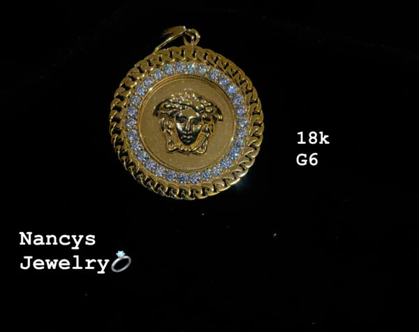 6g _Versace_pendant_18k