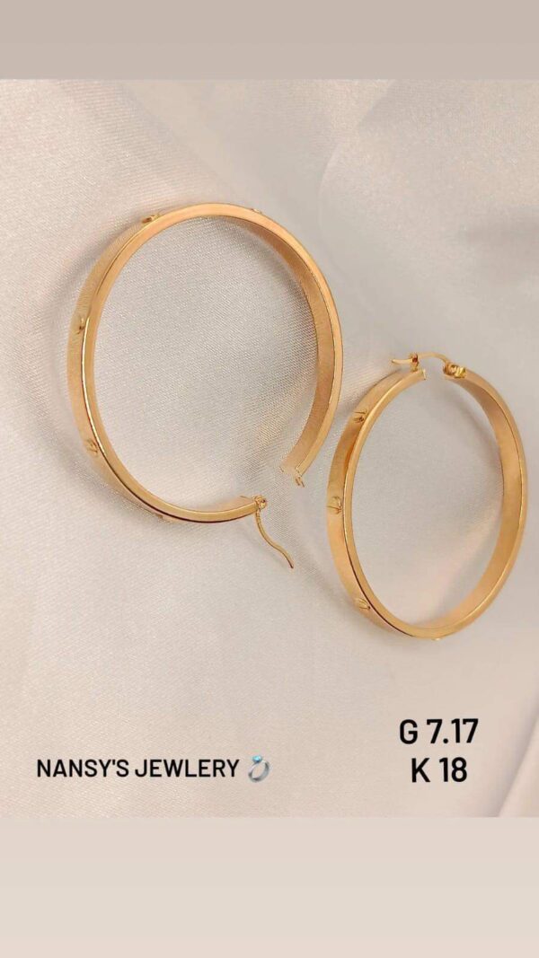 7.17g _18k_earring_cartier