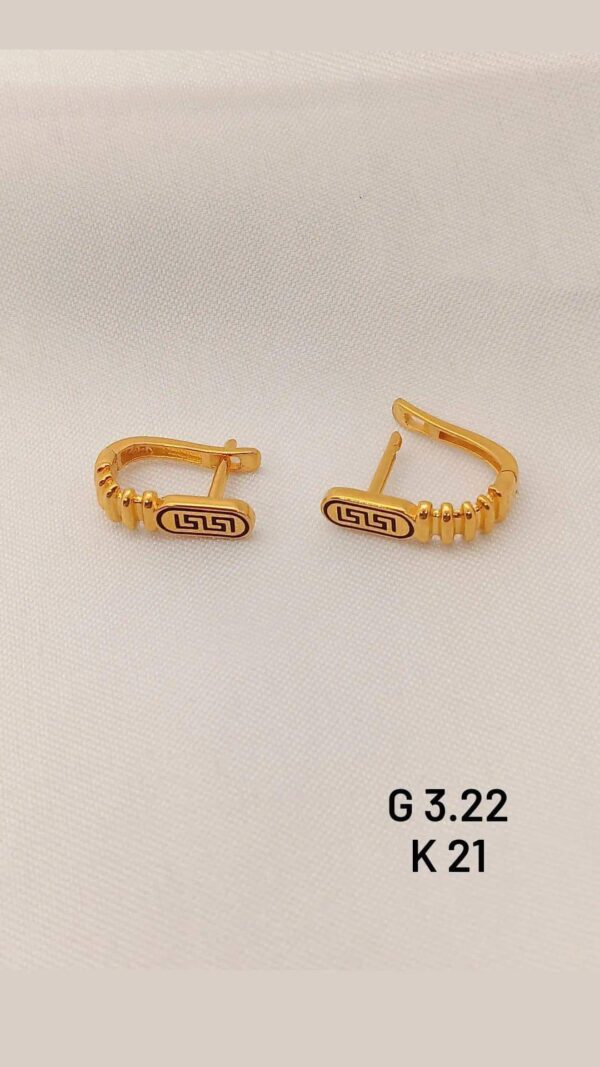 Earring_21k _3.22g