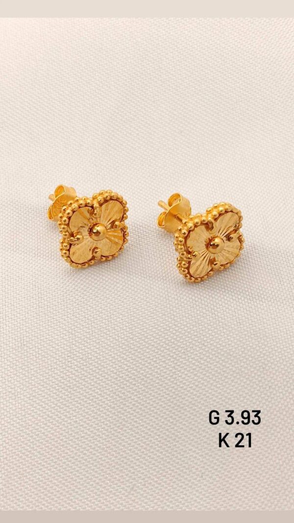 Earring_21k _3.93g