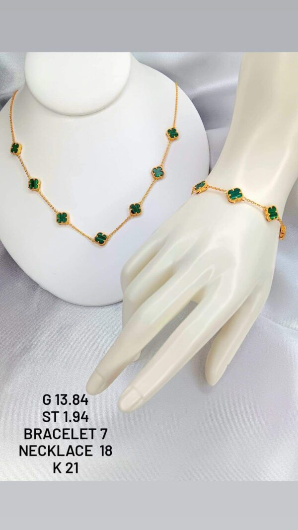 Set_21k _ necklace_18inch _bracelet_7inch _green_van_Clive